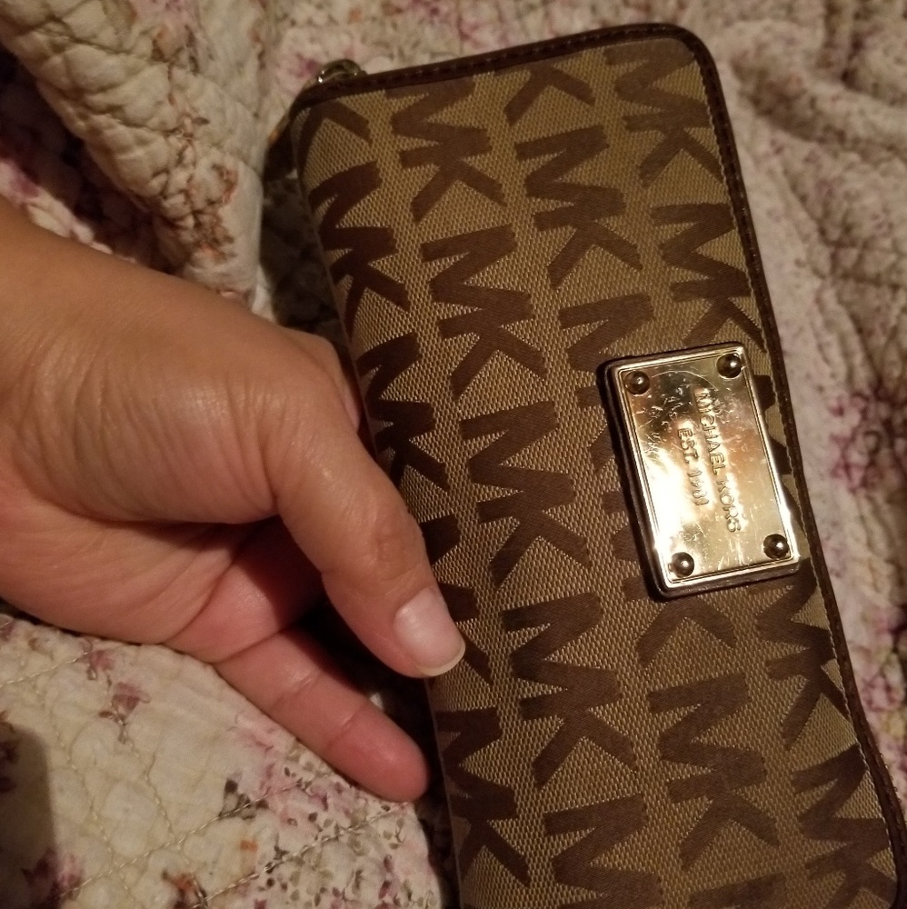 Michael Kors brown signature wallet